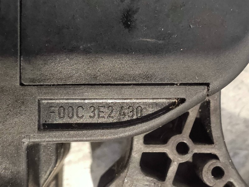 Recambio de potenciometro pedal para mercedes vito kasten (639) 113 cdi extralang (639.605) referencia OEM IAM F00C3E2430  