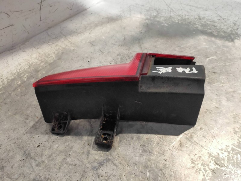 Recambio de piloto trasero derecho para mercedes vito kasten (639) 113 cdi extralang (639.605) referencia OEM IAM A6398201364 63
