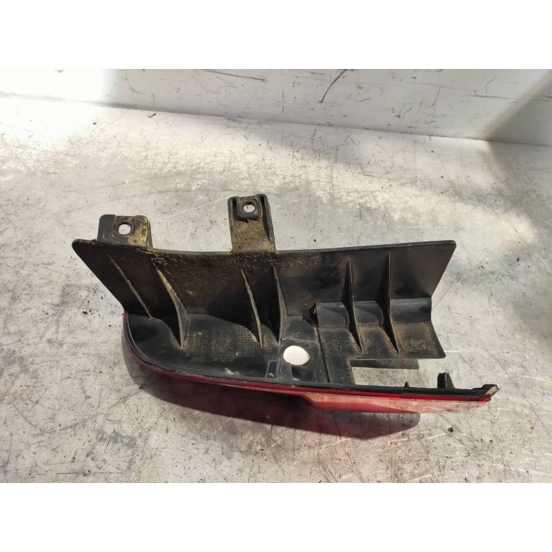 Recambio de piloto trasero derecho para mercedes vito kasten (639) 113 cdi extralang (639.605) referencia OEM IAM A6398201364 63