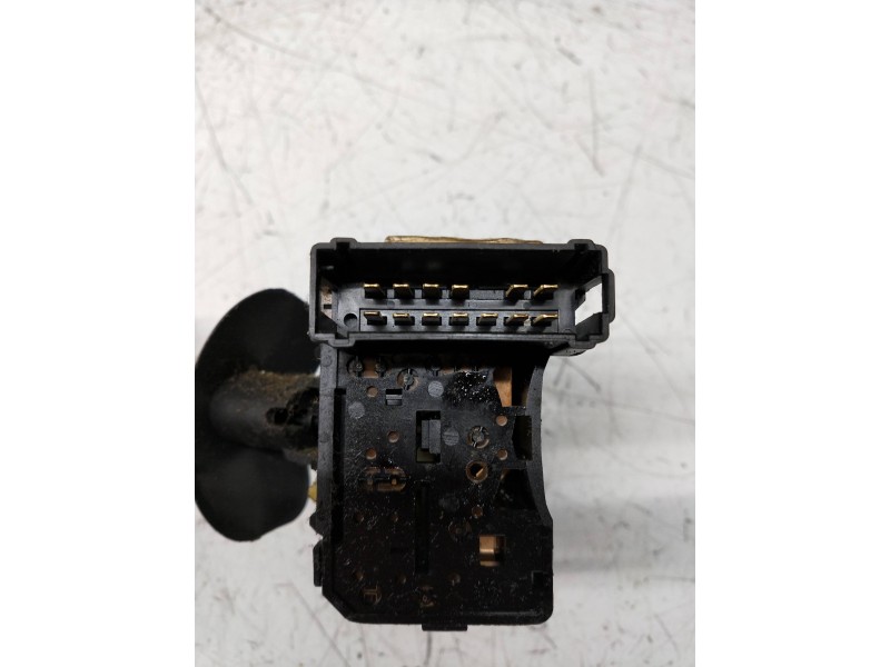 Recambio de mando limpia para nissan interstar mod. 04 (x70) caja cerrada, l 1 h 2, techo referencia OEM IAM 8200251704  