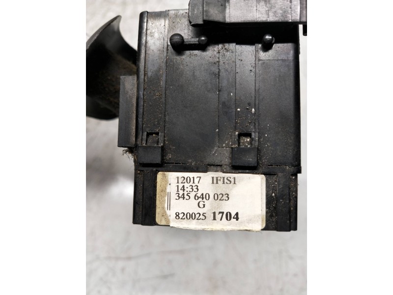Recambio de mando limpia para nissan interstar mod. 04 (x70) caja cerrada, l 1 h 2, techo referencia OEM IAM 8200251704  