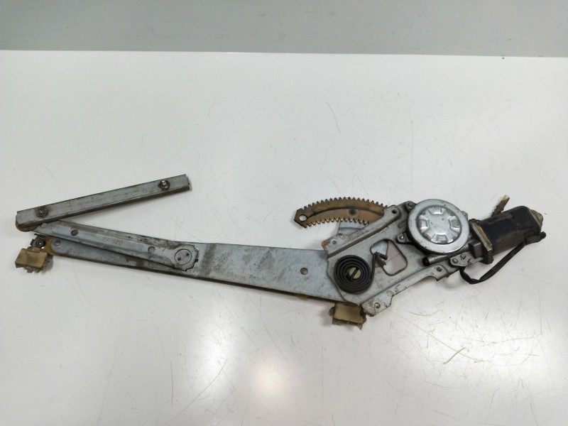 Recambio de elevalunas trasero derecho para isuzu trooper referencia OEM IAM 8941886123  6P