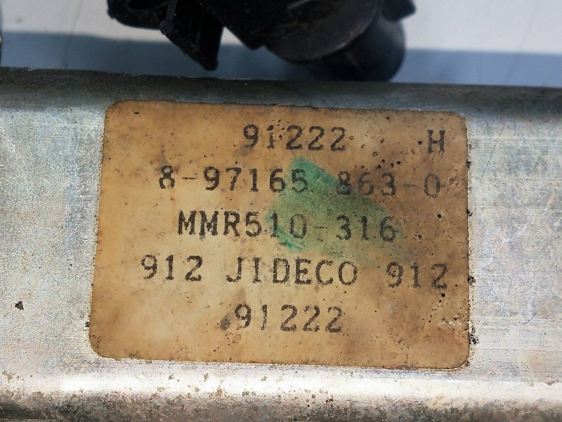 Recambio de elevalunas delantero derecho para isuzu trooper 3.0 dti cat referencia OEM IAM 8971658630  4P