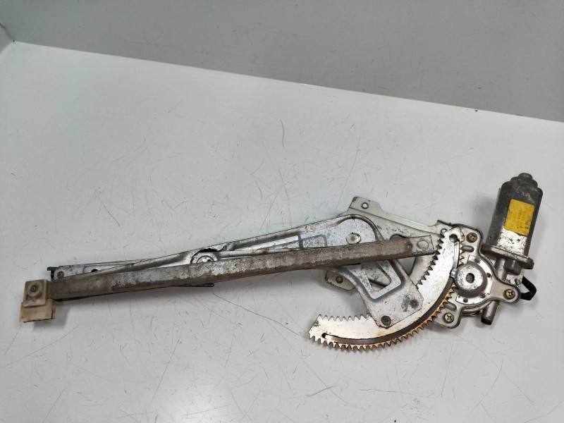 Recambio de elevalunas delantero izquierdo para isuzu trooper 3.0 dti cat referencia OEM IAM 8971658640  4P