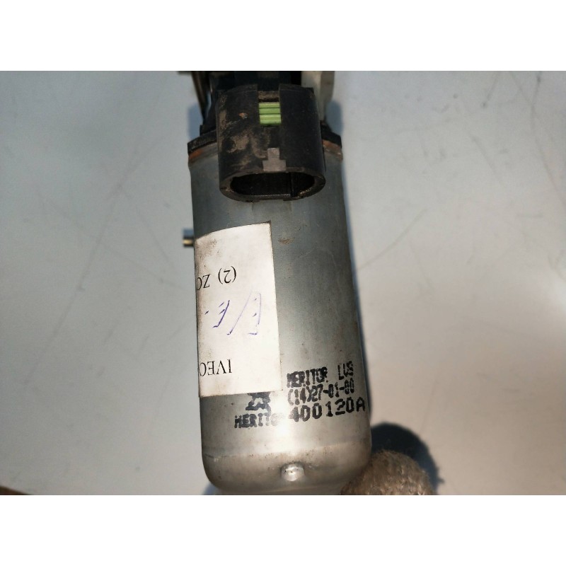 Recambio de elevalunas delantero derecho para iveco daily caja cerrada (1999 =>) 2.8 diesel cat referencia OEM IAM 400120A  2P