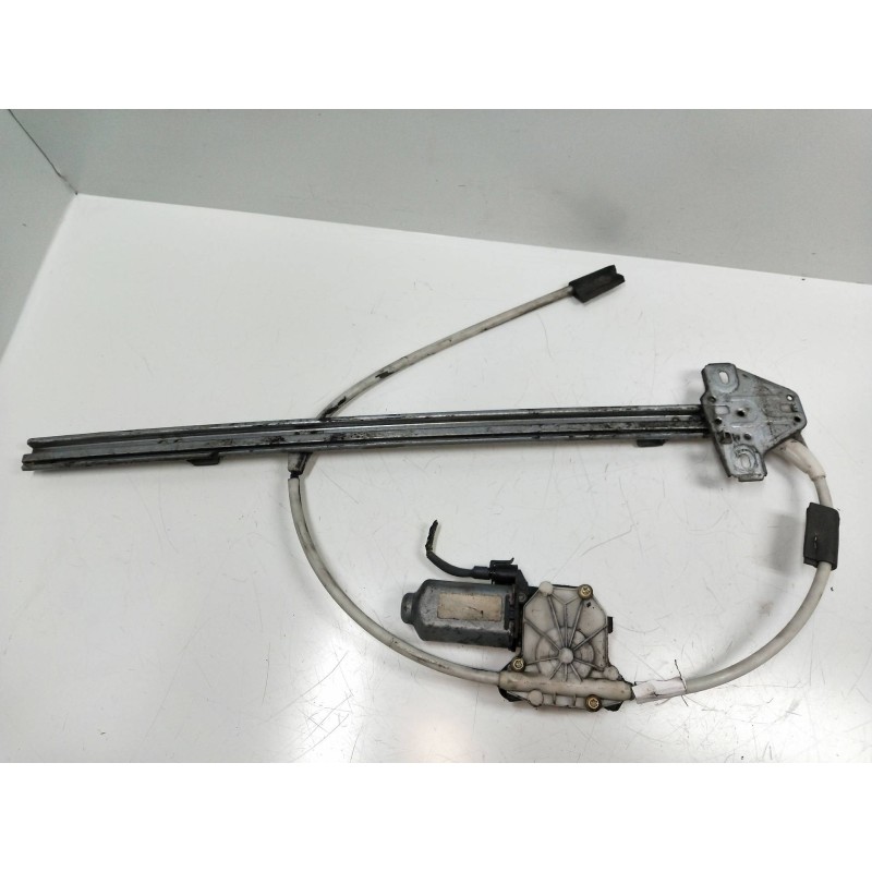 Recambio de elevalunas delantero derecho para iveco daily caja cerrada (1999 =>) 29 - l 11 caja cerrada referencia OEM IAM 40012