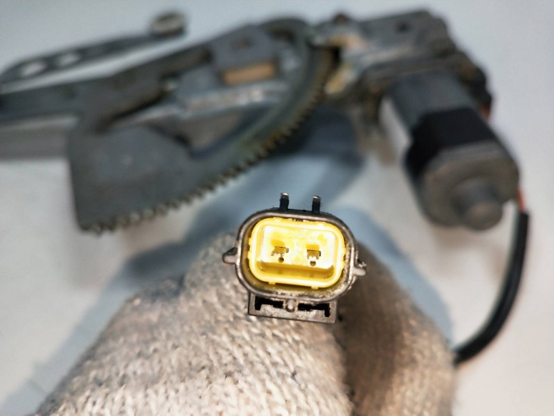 Recambio de elevalunas trasero derecho para jaguar xj 4.0 v8 32v cat referencia OEM IAM   4P