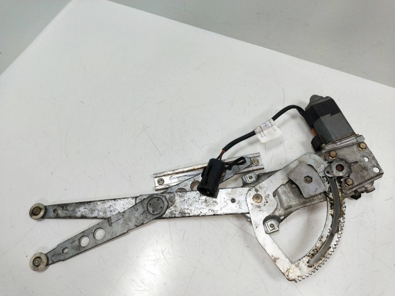 Recambio de elevalunas delantero derecho para jaguar xj6/12 3.6 referencia OEM IAM 680167414000  4P