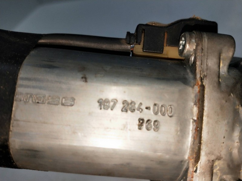 Recambio de elevalunas trasero derecho para jaguar xj referencia OEM IAM 187264000  4P Recambio de elevalunas trasero derecho para jaguar xj referencia OEM IAM 187264000  4P