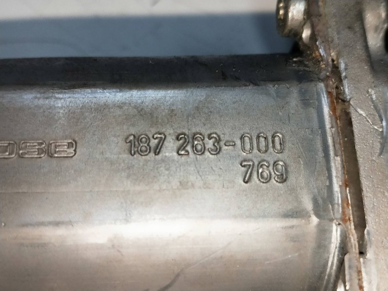 Recambio de elevalunas delantero derecho para jaguar xj 3.2 v8 32v cat referencia OEM IAM 187263000  4P