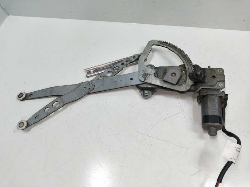 Recambio de elevalunas delantero izquierdo para jaguar xj 3.2 v8 32v cat referencia OEM IAM 187264000  4P