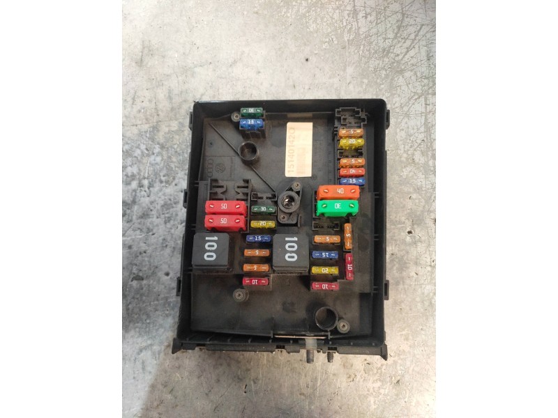 Recambio de caja reles / fusibles para volkswagen golf vi (5k1) gti referencia OEM IAM 1K0937629 017033908 15140142O 1K1937503