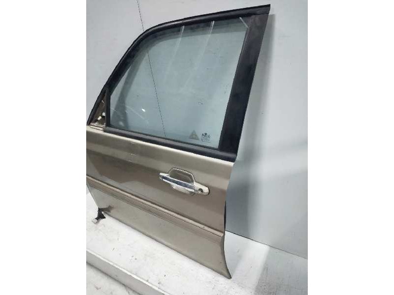 Recambio de puerta delantera izquierda para hyundai terracan (hp) 2.9 crdi cat referencia OEM IAM   