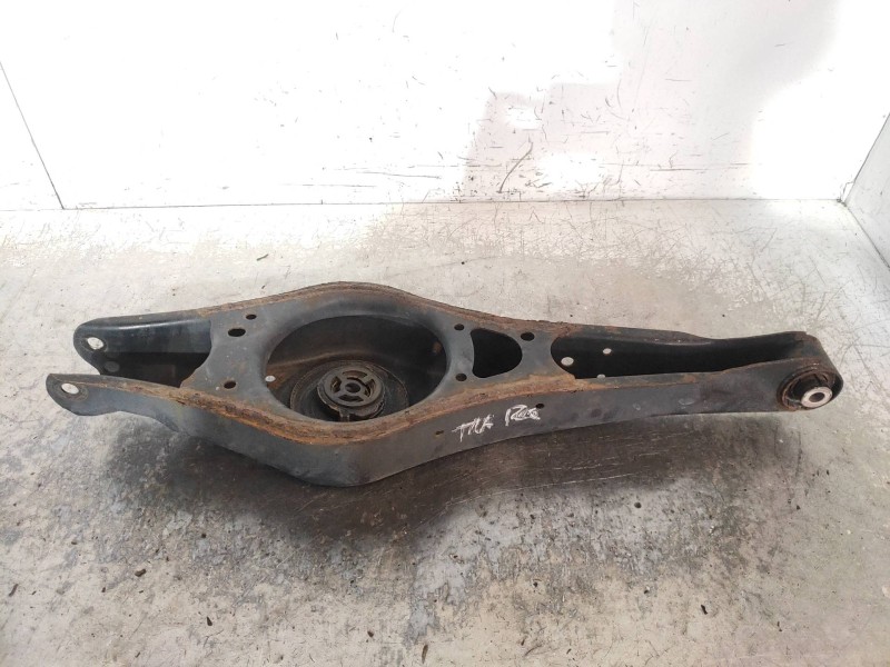 Recambio de brazo suspension inferior trasero izquierdo para volkswagen golf vi (5k1) gti referencia OEM IAM   5Q0505323C