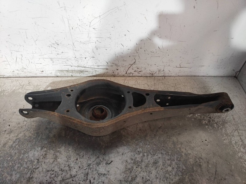 Recambio de brazo suspension inferior trasero derecho para volkswagen golf vi (5k1) gti referencia OEM IAM   5Q0505323C