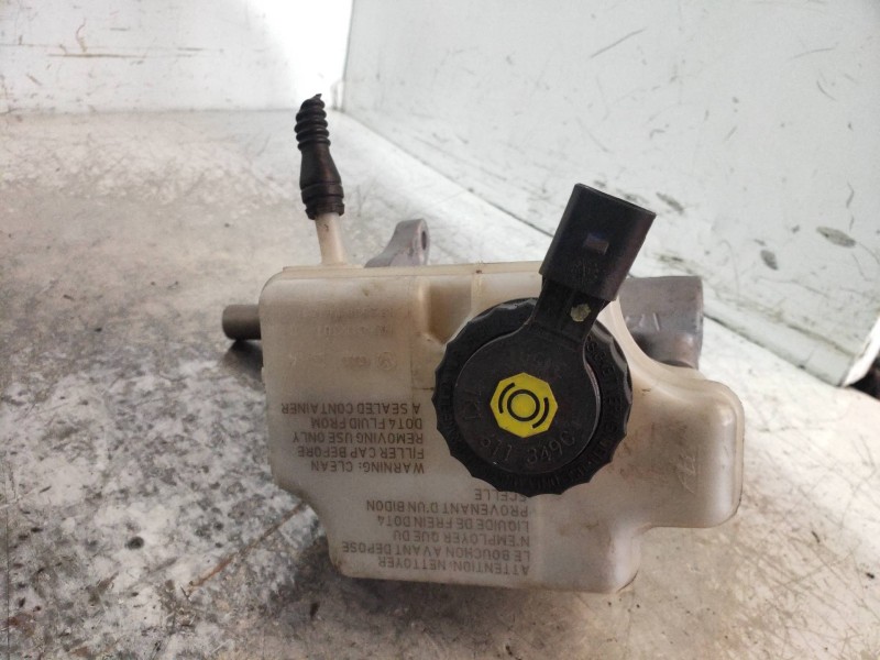 Recambio de bomba freno para volkswagen golf vi (5k1) gti referencia OEM IAM   