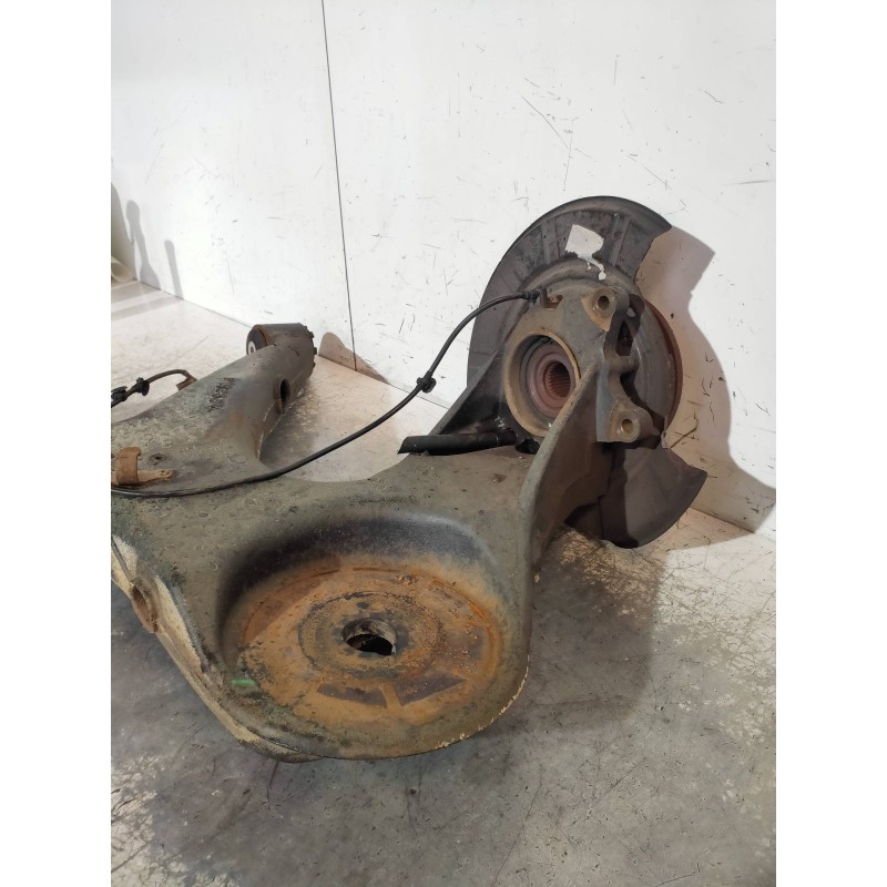 Recambio de mangueta trasera derecha para mercedes vito kasten (639) 113 cdi extralang (639.605) referencia OEM IAM A6393522504 