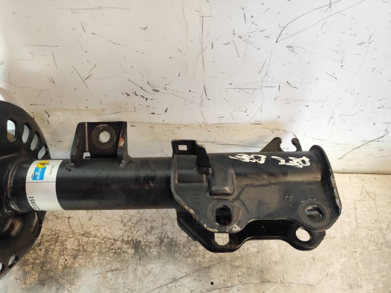 Recambio de amortiguador delantero derecho para mercedes vito kasten (639) 113 cdi extralang (639.605) referencia OEM IAM 222239