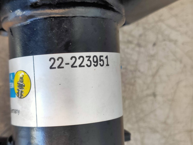 Recambio de amortiguador delantero derecho para mercedes vito kasten (639) 113 cdi extralang (639.605) referencia OEM IAM 222239