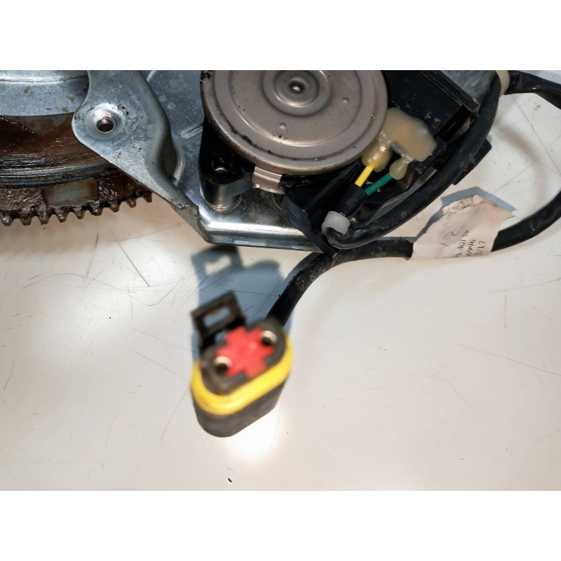 Recambio de elevalunas delantero izquierdo para jeep gr.cherokee (zj)/(z) 4.0 cat referencia OEM IAM 56005165  5P