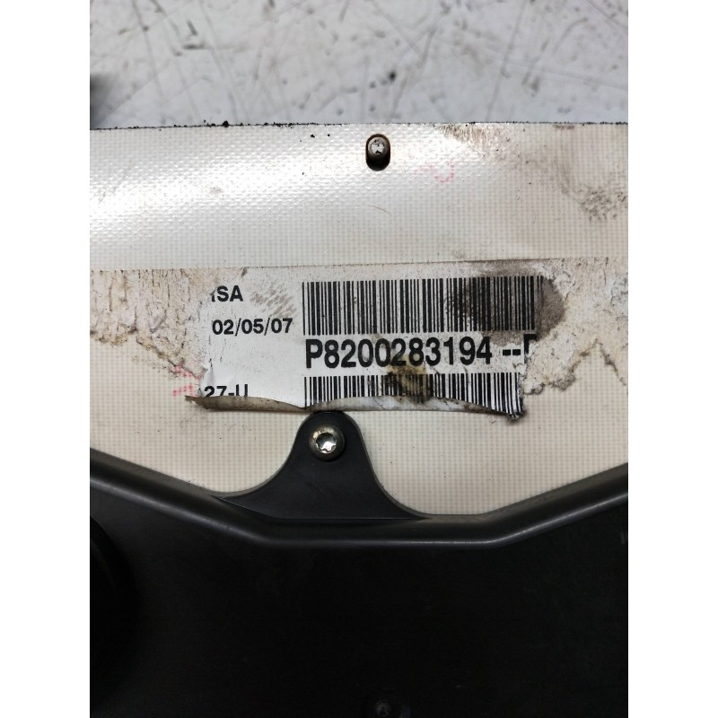 Recambio de cuadro instrumentos para renault trafic caja cerrada (ab 4.01) l1h1 2,90t caja cerrada, corto referencia OEM IAM P82