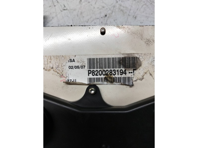 Recambio de cuadro instrumentos para renault trafic caja cerrada (ab 4.01) l1h1 2,90t caja cerrada, corto referencia OEM IAM P82