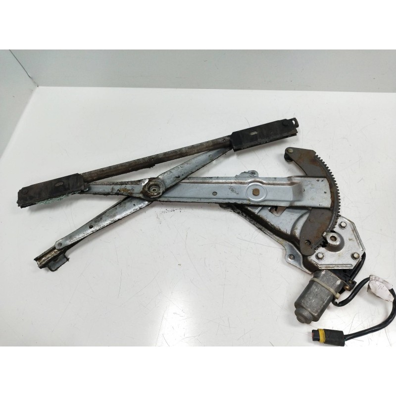 Recambio de elevalunas delantero izquierdo para jeep gr.cherokee (zj)/(z) 2.5 turbodiesel referencia OEM IAM 56005165  5P