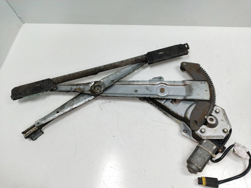 Recambio de elevalunas delantero izquierdo para jeep gr.cherokee (zj)/(z) 2.5 turbodiesel referencia OEM IAM 56005165  5P