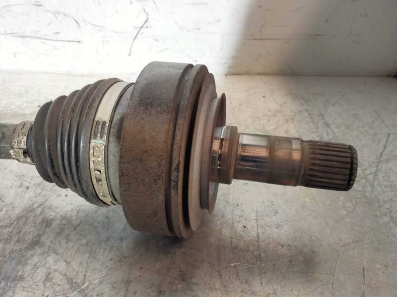 Recambio de transmision trasera izquierda para mercedes vito kasten (639) 113 cdi extralang (639.605) referencia OEM IAM   