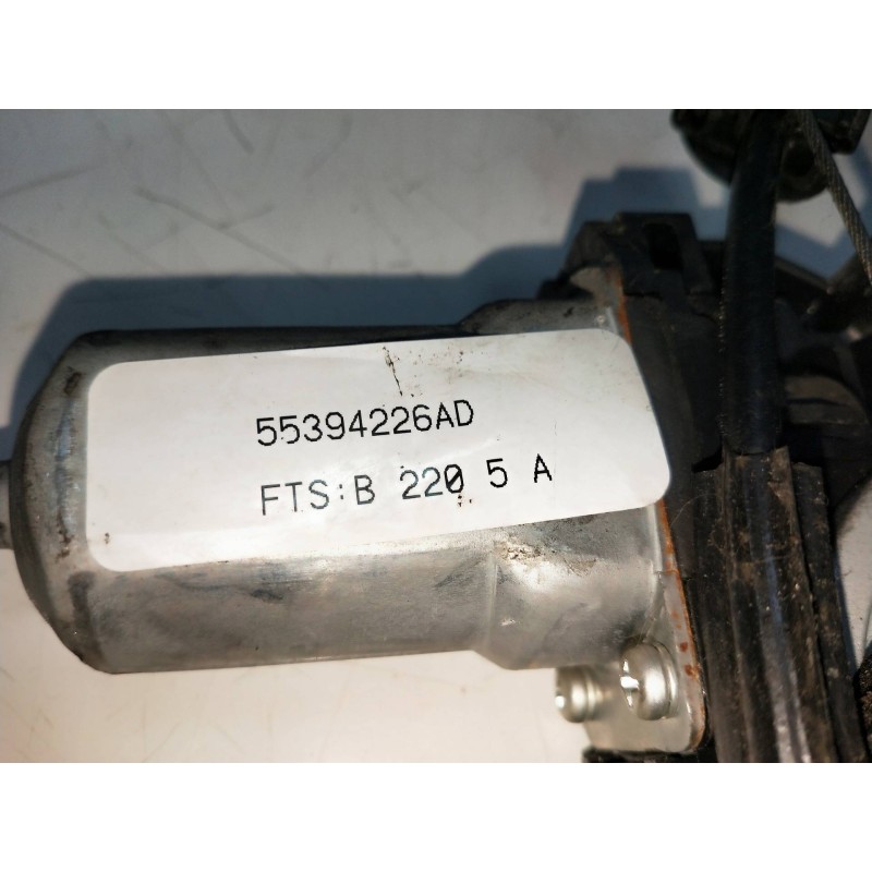 Recambio de elevalunas delantero derecho para jeep gr. cherokee (wh) 3.0 crd cat referencia OEM IAM 55394226AD  5P
