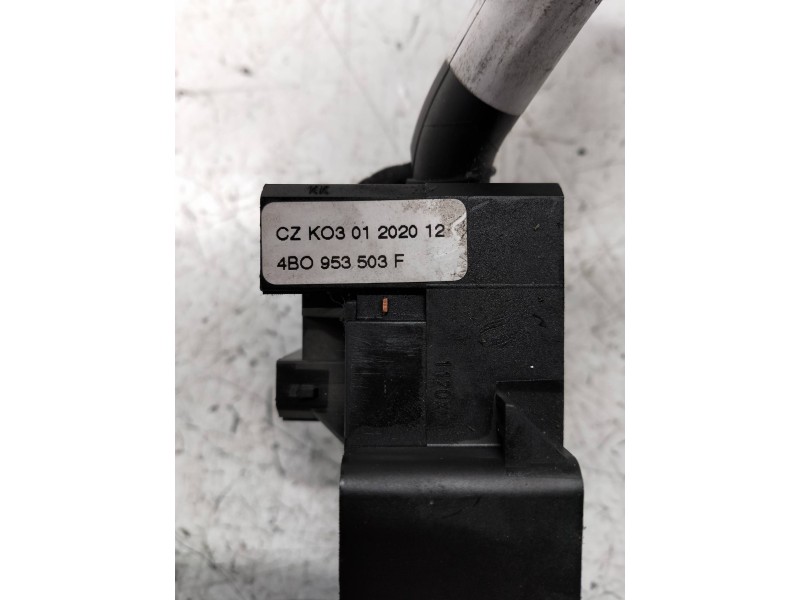 Recambio de mando limpia para seat leon (1m1) signo referencia OEM IAM 4BO953503F  