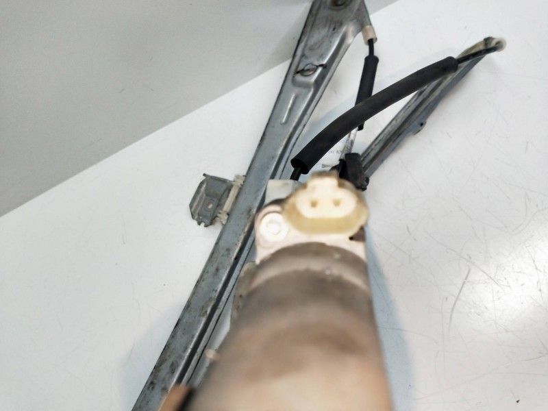 Recambio de elevalunas delantero derecho para kia carens (un) 2.0 crdi referencia OEM IAM   5P