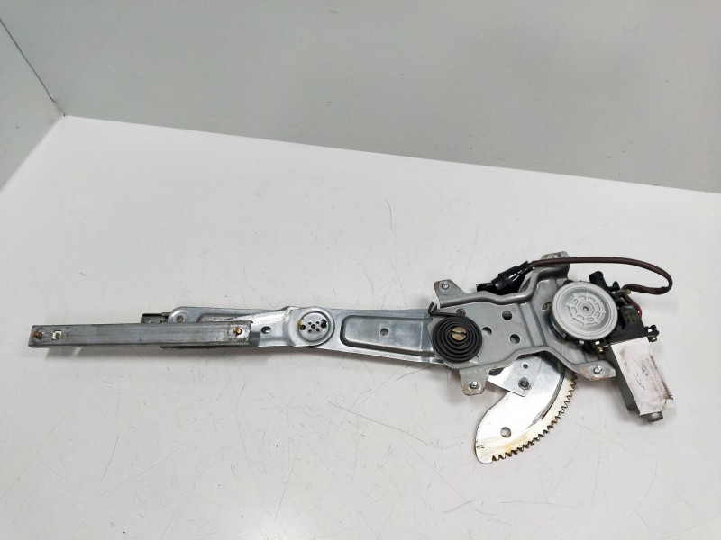 Recambio de elevalunas delantero derecho para kia carens 2.0 crdi ex monovolumen referencia OEM IAM   5P