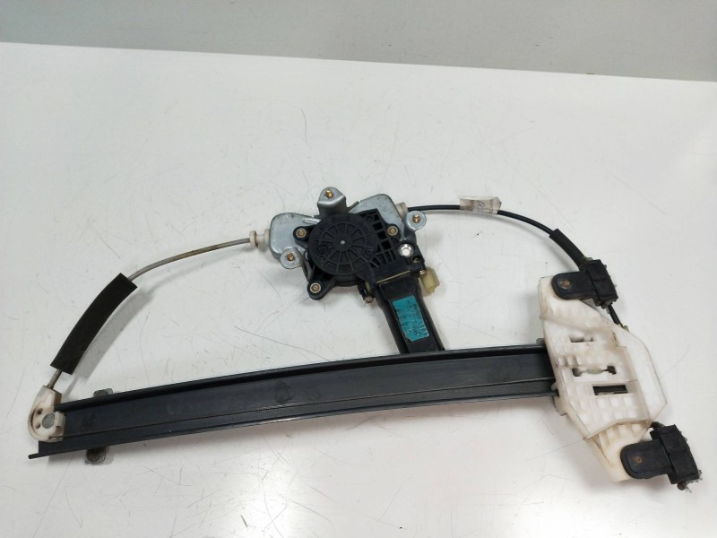 Recambio de elevalunas delantero derecho para kia magentis 2.5 v6 cat referencia OEM IAM 9381029000  4P