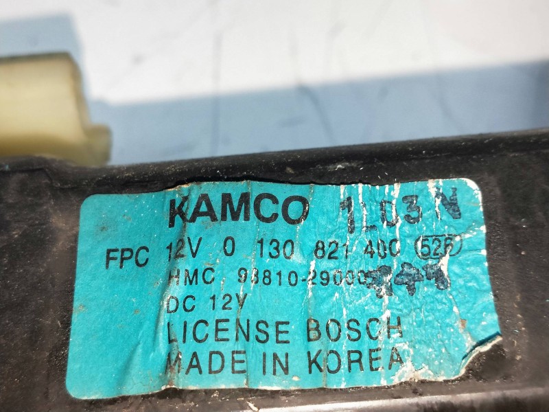 Recambio de elevalunas delantero derecho para kia magentis 2.5 v6 cat referencia OEM IAM 9381029000  4P