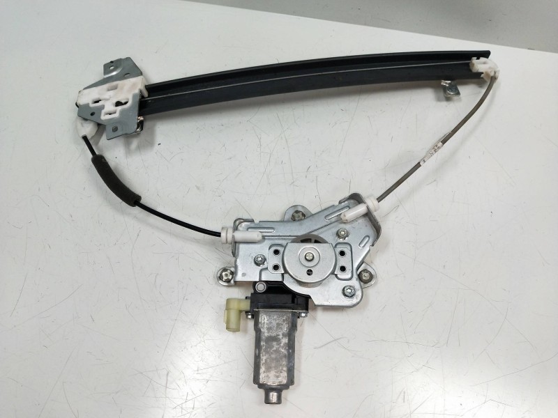 Recambio de elevalunas delantero izquierdo para kia picanto 1.1 cat referencia OEM IAM 9881007100  5P