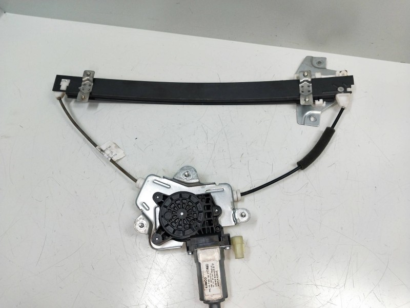 Recambio de elevalunas delantero izquierdo para kia picanto 1.1 cat referencia OEM IAM 9881007100  5P