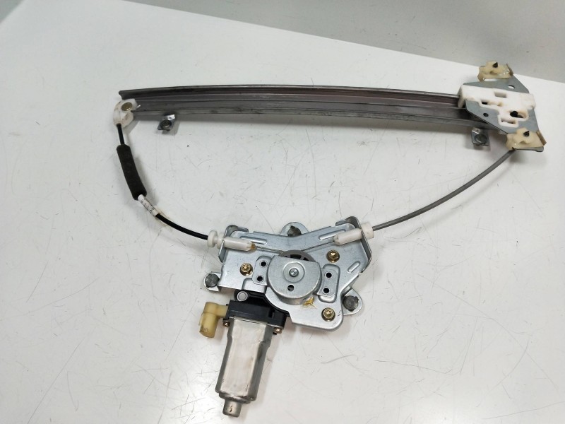 Recambio de elevalunas delantero izquierdo para kia picanto 1.1 cat referencia OEM IAM 9881007100  5P