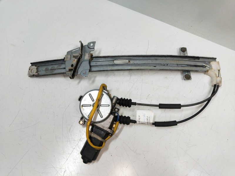 Recambio de elevalunas delantero derecho para kia pride glxi berlina referencia OEM IAM   5P