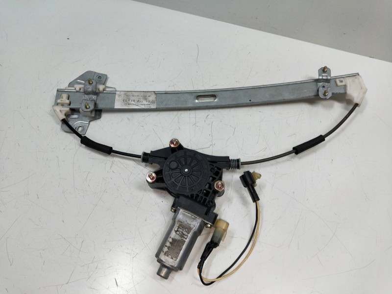 Recambio de elevalunas delantero izquierdo para kia rio 1.4 cat referencia OEM IAM   4P