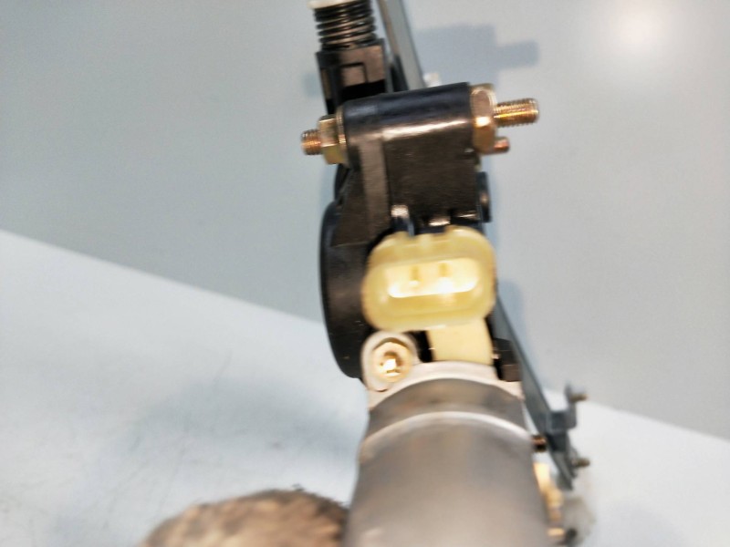 Recambio de elevalunas trasero izquierdo para kia rio 1.4 cat referencia OEM IAM   4P