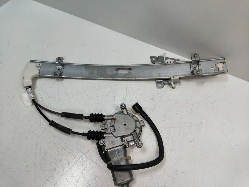 Recambio de elevalunas delantero derecho para kia rio ls berlina (5-ptas.) referencia OEM IAM   5P R