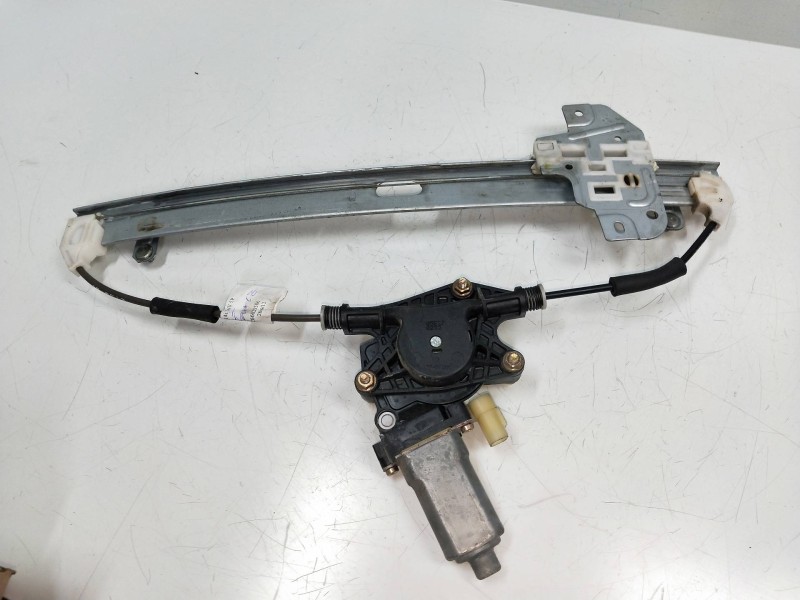 Recambio de elevalunas trasero izquierdo para kia rio 1.4 cat referencia OEM IAM   5P