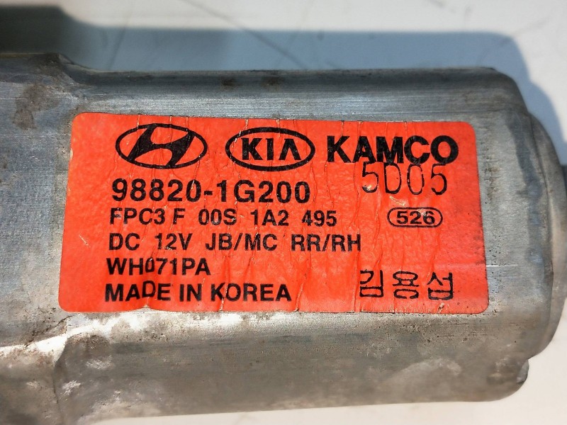 Recambio de elevalunas delantero derecho para kia rio referencia OEM IAM 988201G200  5P