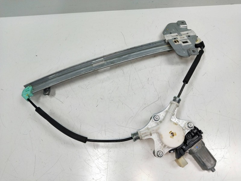 Recambio de elevalunas delantero derecho para kia rio 1.2 cat referencia OEM IAM 824601W000  5P