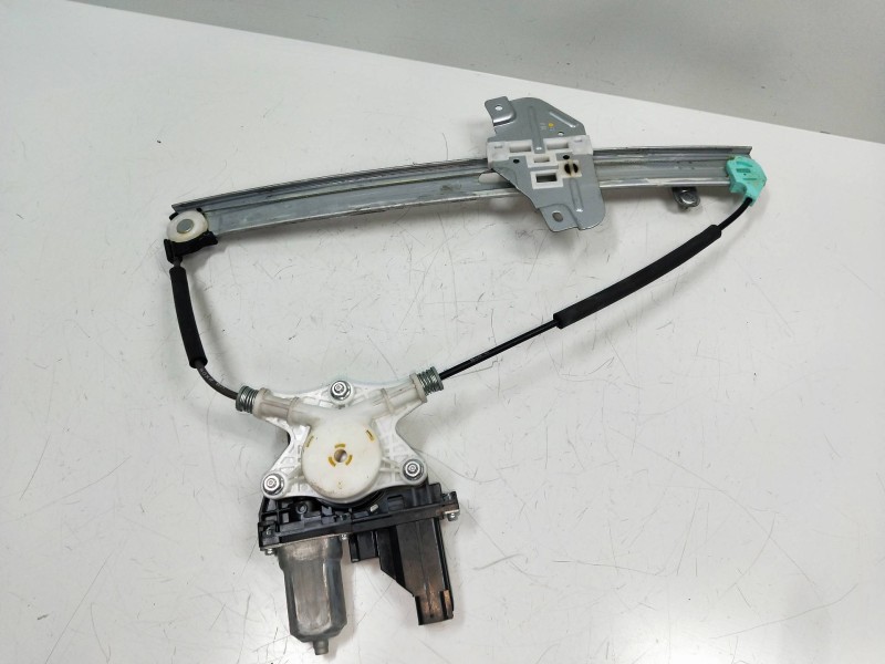 Recambio de elevalunas delantero izquierdo para kia rio 1.2 cat referencia OEM IAM 824501W010  5P