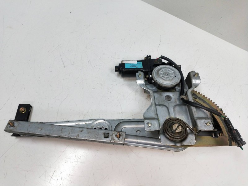 Recambio de elevalunas trasero izquierdo para kia sorento 2.5 crdi cat referencia OEM IAM   5P