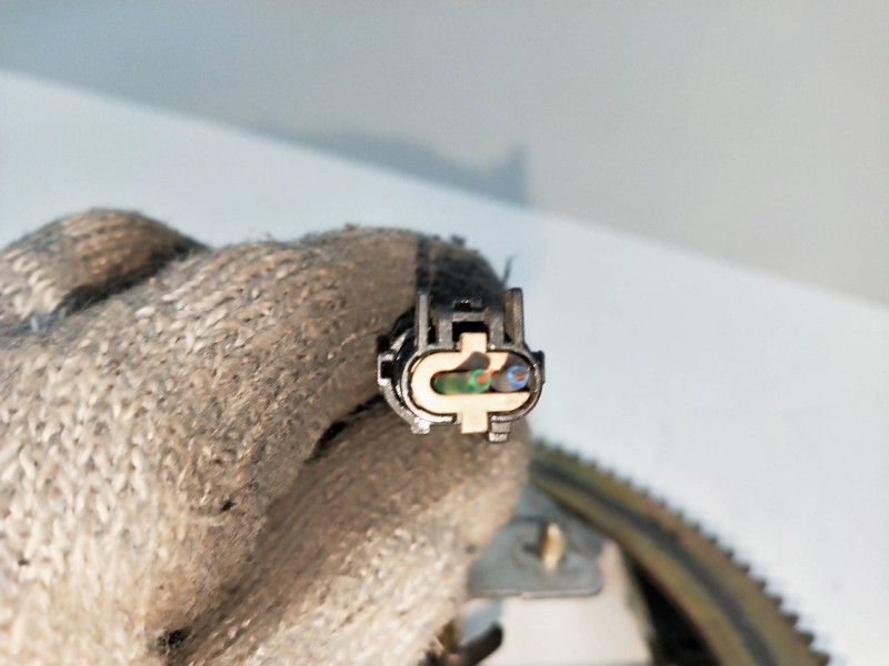 Recambio de elevalunas trasero izquierdo para kia sorento 2.5 crdi cat referencia OEM IAM   5P