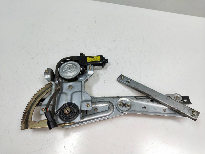 Recambio de elevalunas trasero derecho para kia sorento 2.5 crdi cat referencia OEM IAM 834603E000  5P