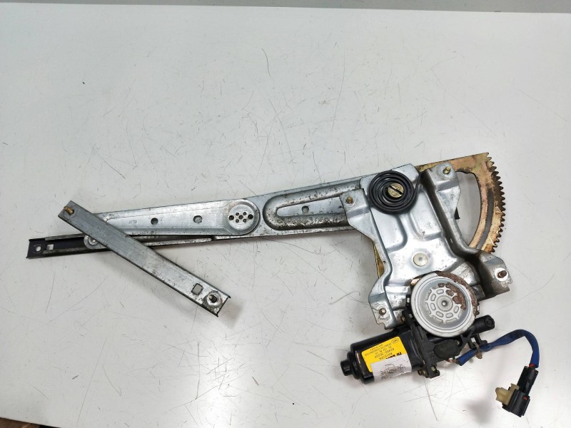 Recambio de elevalunas delantero derecho para kia sorento 2.5 crdi cat referencia OEM IAM 824603E000  5P